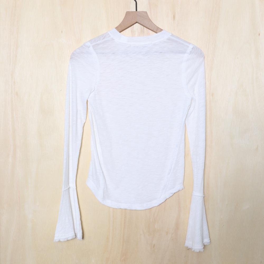 Free People Cecelia Long Bell Sleeve Tee White Size XS - Picture 3 of 4